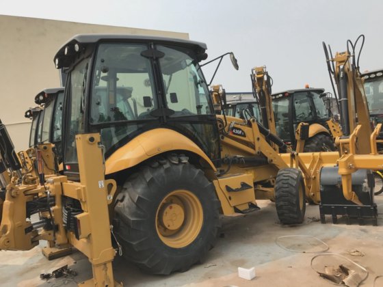 三菱 CAT430F2