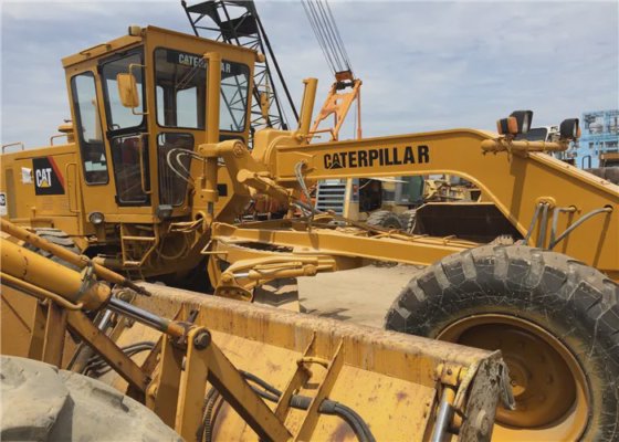 Caterpillar 社 14G