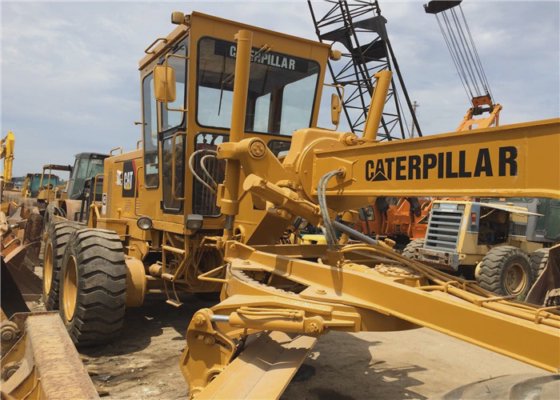 Caterpillar 社 14G