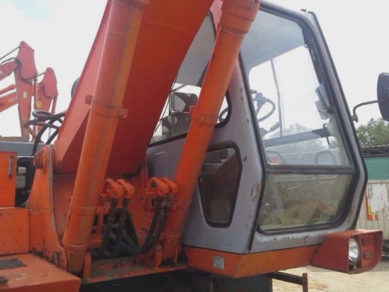 2008 Hitachi EX160WD