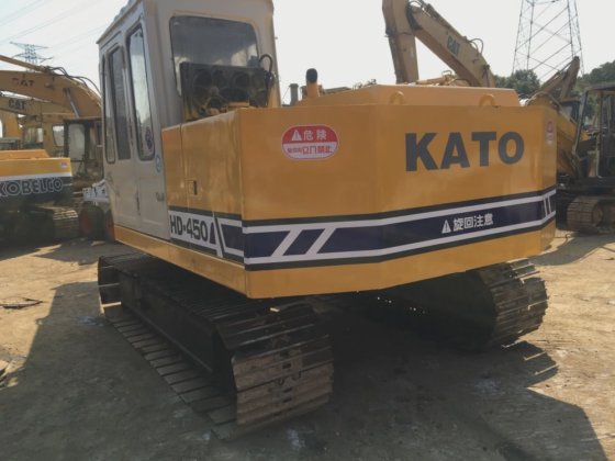 2014 kato 450 Excavators