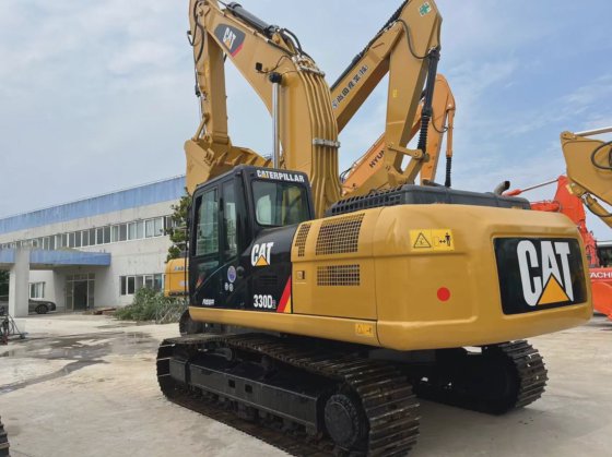 Caterpillar 社 Cat 330d