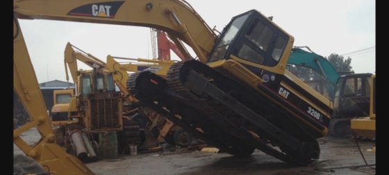 Caterpillar CAT 320BL