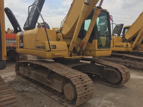 Caterpillar Komatsu PC200-7
