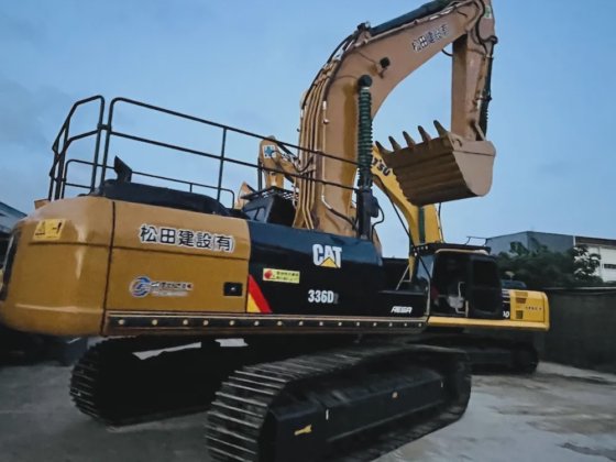 Caterpillar 社 cat 336d