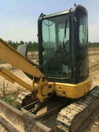 komatsu PC35MR