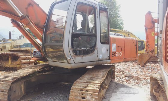 2013 Hitachi EX210-5