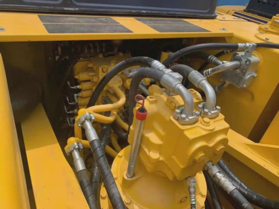 小松 Komatsu PC450-7