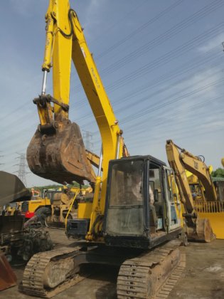 1999 Kobelco SK045