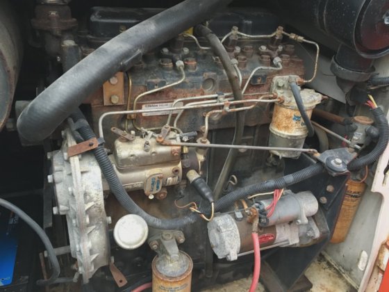 山猫滑移装载机 S943，工作状态良好，价格合理。二手 S18