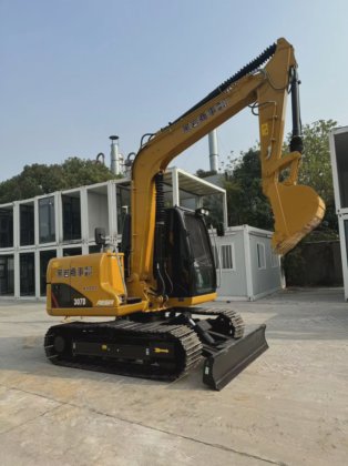 Caterpillar 社 CAT 307D