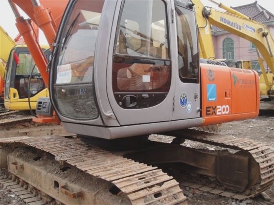 2015 Hitachi EX200-5