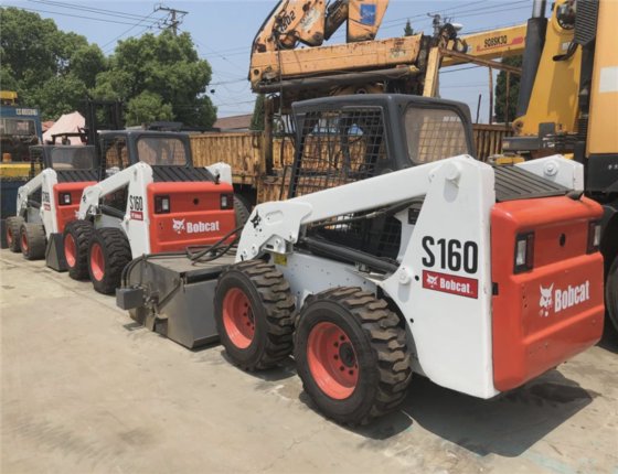 Bobcat Skid Steer Loader S160