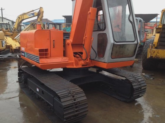 Hitachi EX60