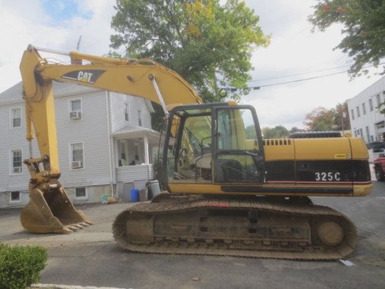 2015 Crawler Excavator 325C