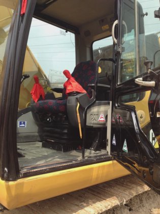 カテゴリ CAT320D