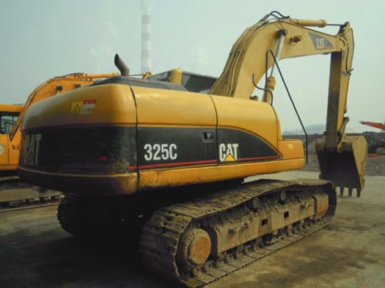 2015 Caterpillar 325c