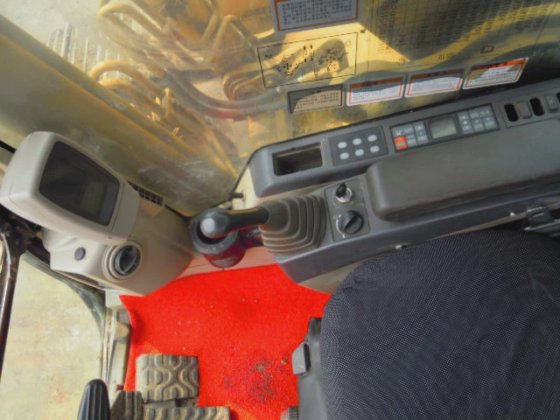 2015 Caterpillar 325c