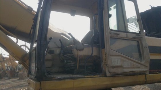 2014 Caterpillar 330b