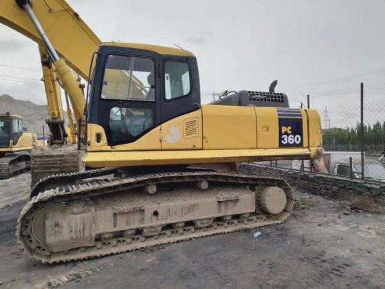 komatsu PC360-7