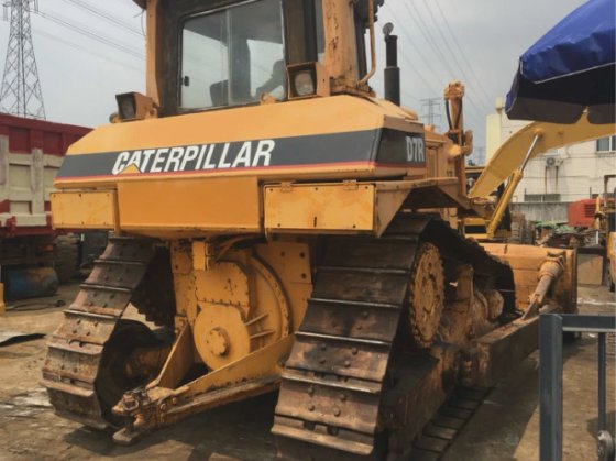CAT D7R