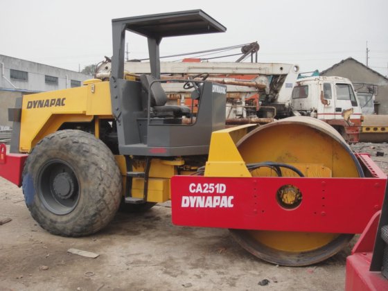 2016 Dynapac CA251d