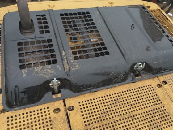 Caterpillar 社 320D