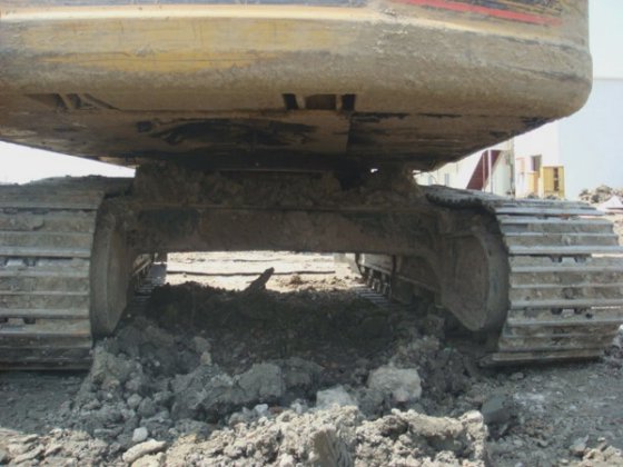 Cat 325b 挖掘机原装完好待售