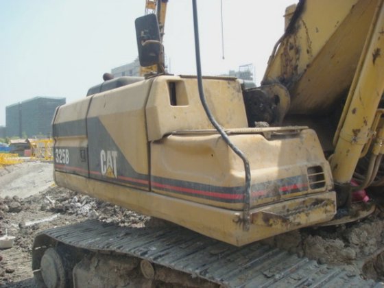 Cat 325b 挖掘机原装完好待售