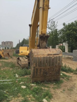 2014 Komatsu PC360-7