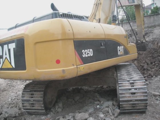 Caterpillar 325D