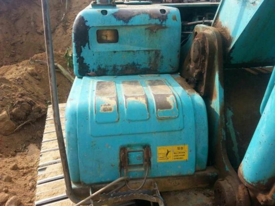 kobelco SK200-6