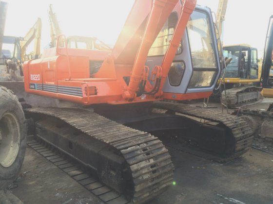 2013 Hitachi EX220