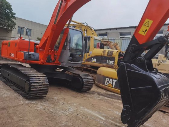 2013 Hitachi Hitach EX200-5