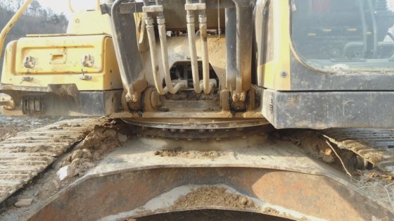 Volvo EC460BLC Crawler Excavator