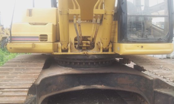 2017 Caterpillar Crawler Excavator 330BL