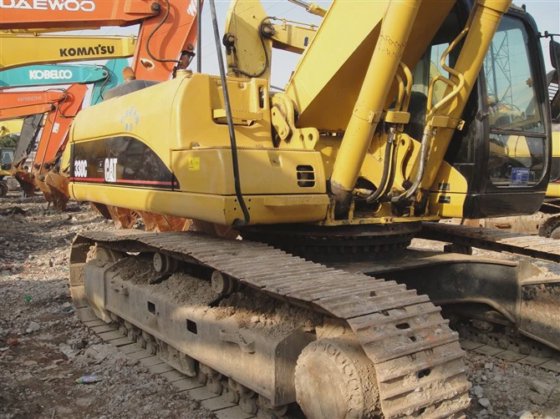 Caterpillar 社 330c