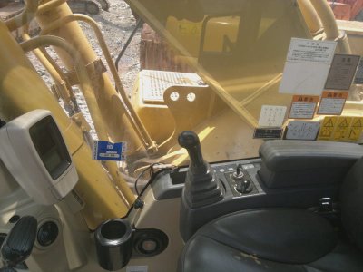 Caterpillar 社 330c