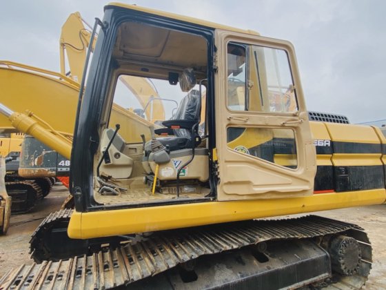 2012 CATERPILLAR CAT 320B