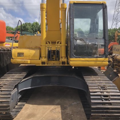 KOMATSU PC220-6
