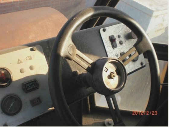 工作状况良好的 Ingersoll Rand SD110droad 压路机。出售二手