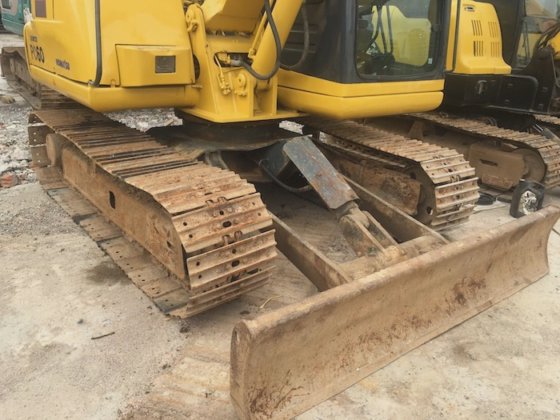 Komatsu PC60-7
