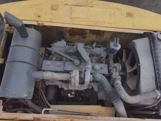 原装日本履带式挖掘机 PC200-6 待售