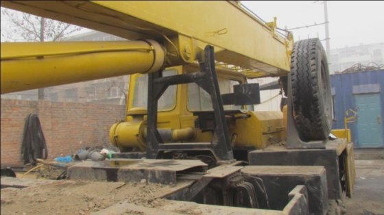 2014 unshown TADANO 25