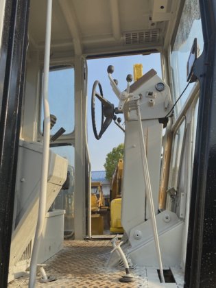 2014 CAT Caterpillar 140H