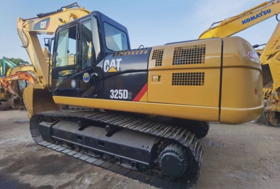 caterpillar CAT 325D