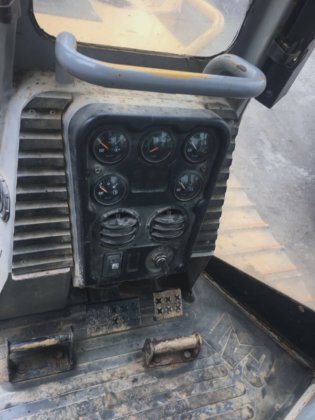 卡特彼勒 D5g 推土机（带开膛器）待售！卡特 D6g