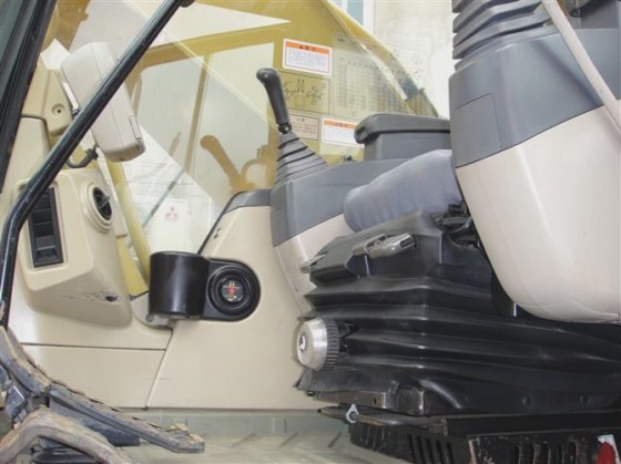 Gebrauchter Caterpillar Cat 330c Bagger