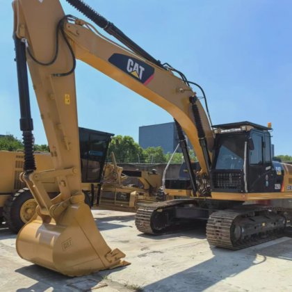 2020 CATERPILLAR CAT 329D