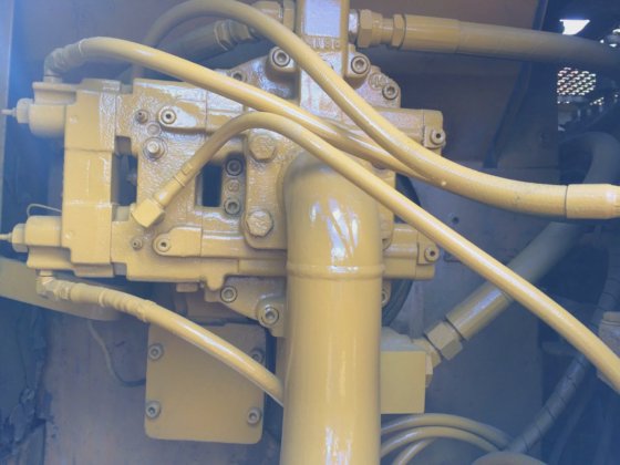 建筑挖掘机 Caterpillar 320b 土方机械 Cat